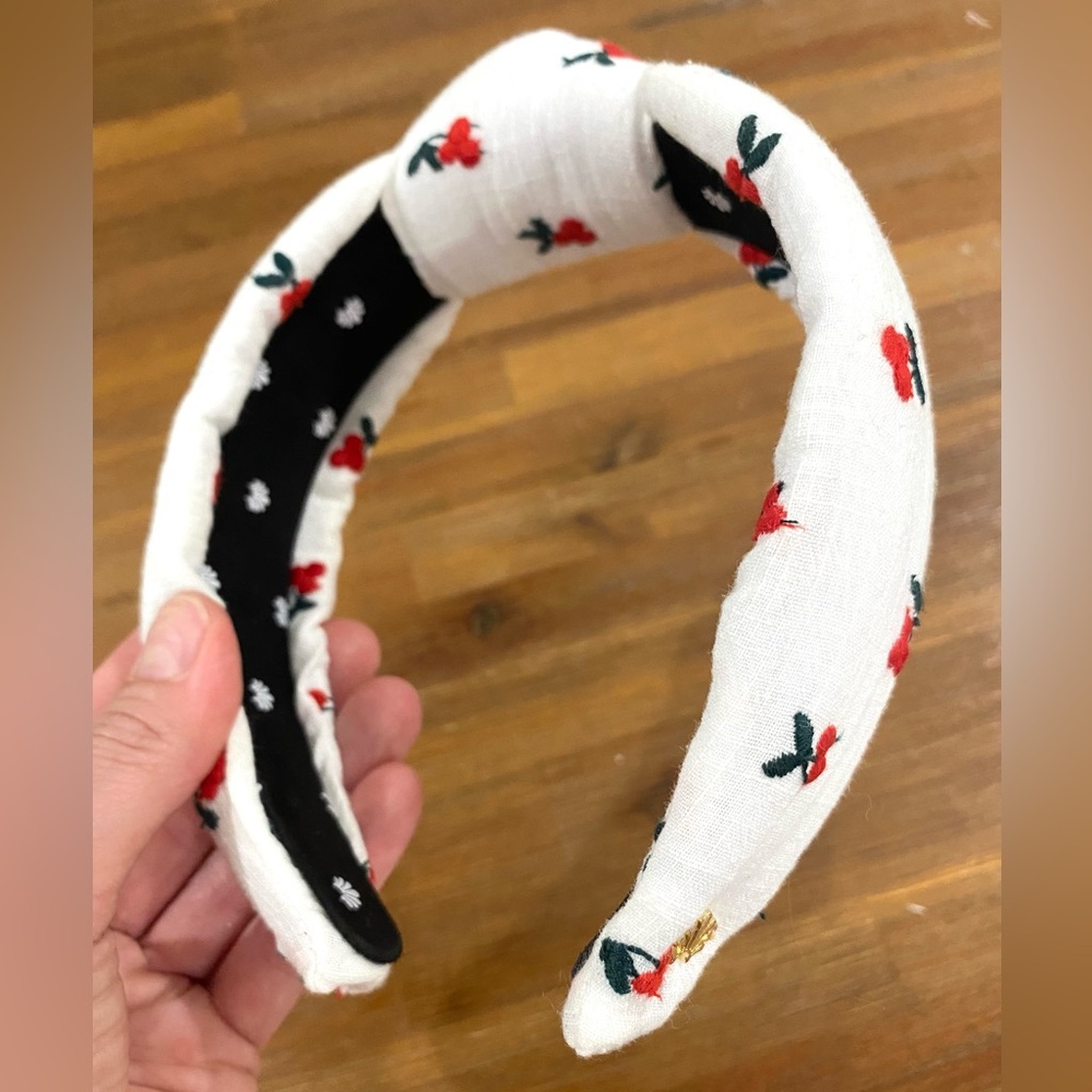LELE SADOUGHI CHERRY EMBROIDERED KNOTTED HEADBAND WHITE